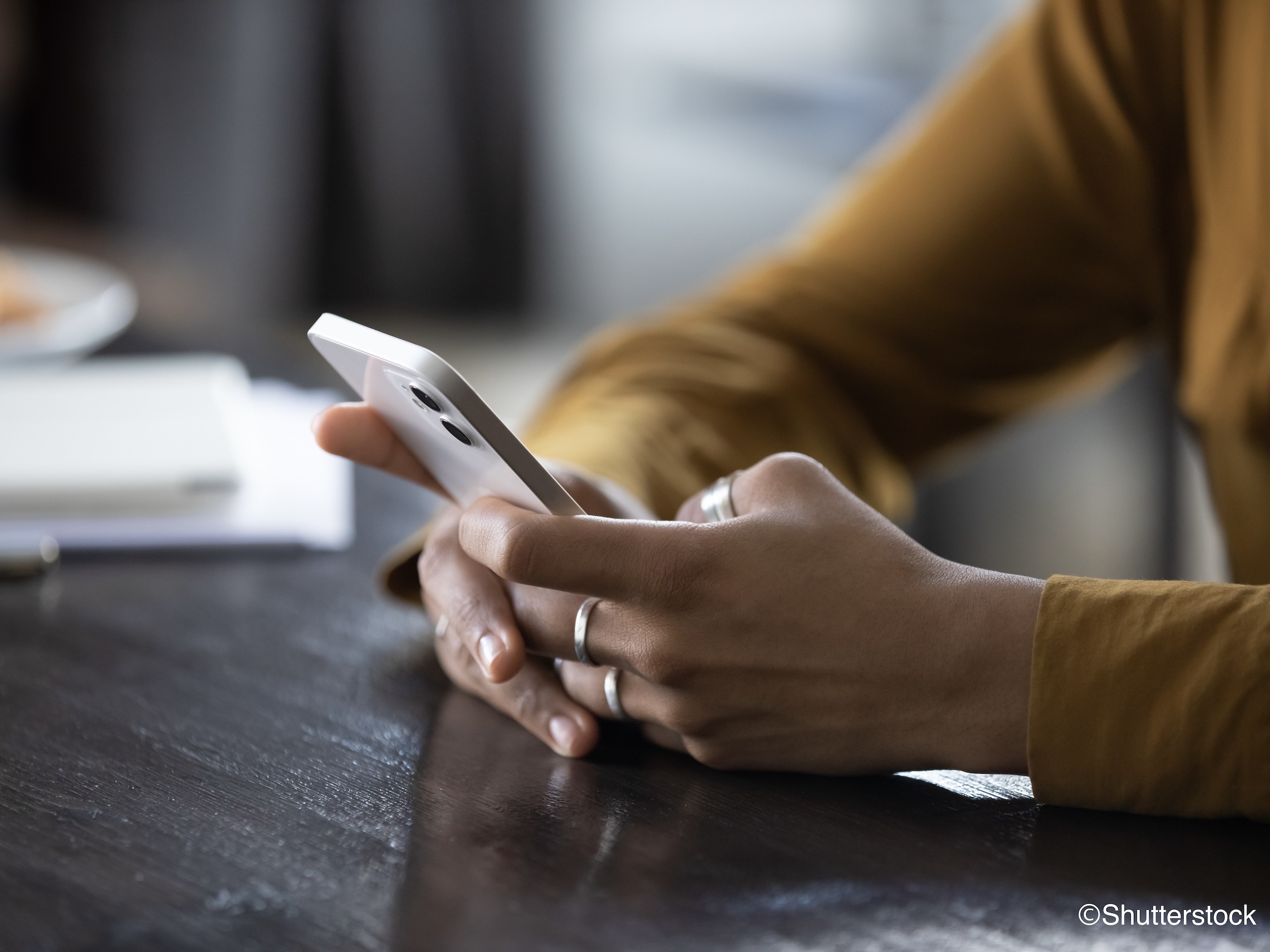 モノコン2020」AMAOTO賞優秀賞「夕焼け色のラブソング」が『みぎがわ』と改題し、書籍化！著者・ゆきはるさんにインタビュー「できるだけ長い間小説を書き続けていたい」  | spotwrite - monogatary.com, image size:2500x1875