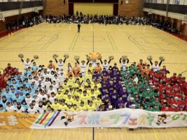 選手自らがファンとともに貢献。多くの人に夢や希望を与える読売ジャイアンツの「G hands（ジーハンズ）」とは