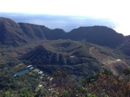 小笠原諸島、青ヶ島でも開催！Ｊリーグ・FC東京のサッカー教室「離島も都心も、同じホームタウン」