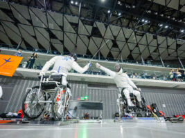 初開催の「東京国際フェンシング大会」にパラフェンサーが集結！