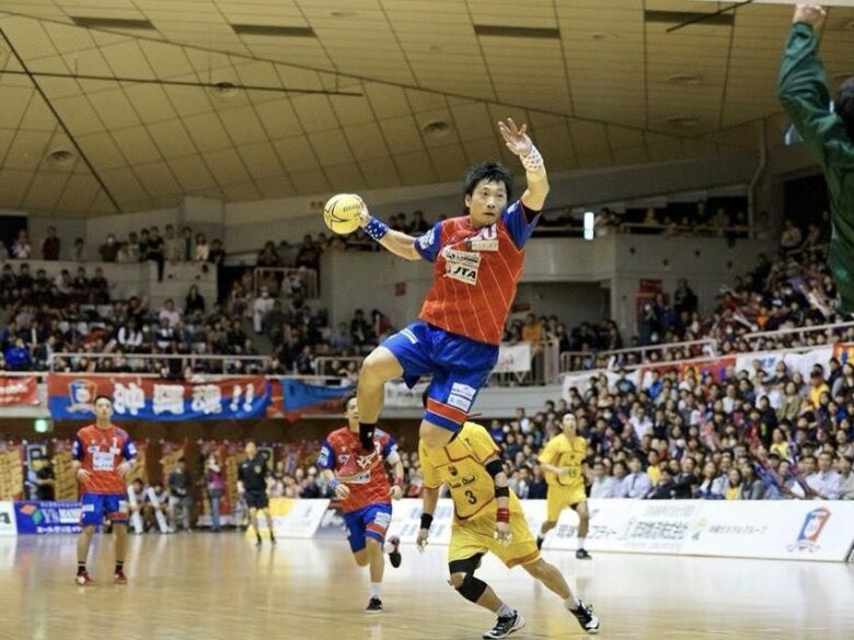 「医師でありながらプロ選手」の二刀流が導いた答え─元ハンドボール選手が“訪問診療”に人生を捧げる理由