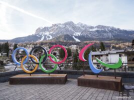 「想定外だらけ。でも面白い」ミラノ・コルティナ2026大会ボランティアの舞台裏