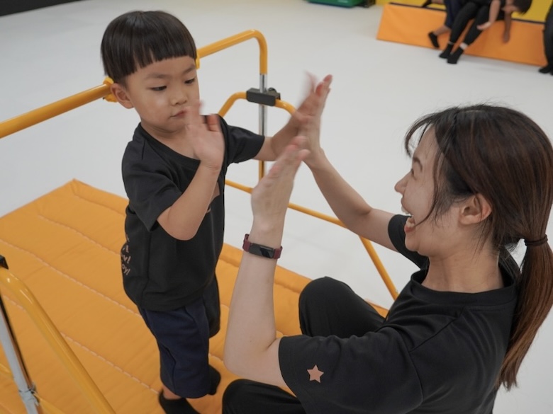 「運動が苦手」を変えたのは練習じゃなかった。子どもの“自己肯定感”を育てる意外なアプローチ