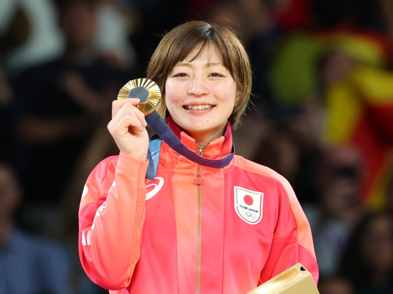 柔道金メダリスト・角田夏実が大学時代に見つけた“自分から学ぶ楽しさ”「できないことが、いちばん面白い」