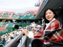 【愛知・名古屋2026アジアパラ】冬の女王・村岡桃佳が車いすテニス初観戦、トップ選手のチェアワークに釘付け