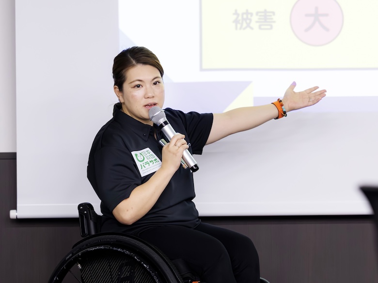もし大型複合施設にいるときに災害が起こったら？ 阪神・淡路大震災を経験した車いすユーザーが、サンシャインシティで伝えた“生き残るための選択肢”